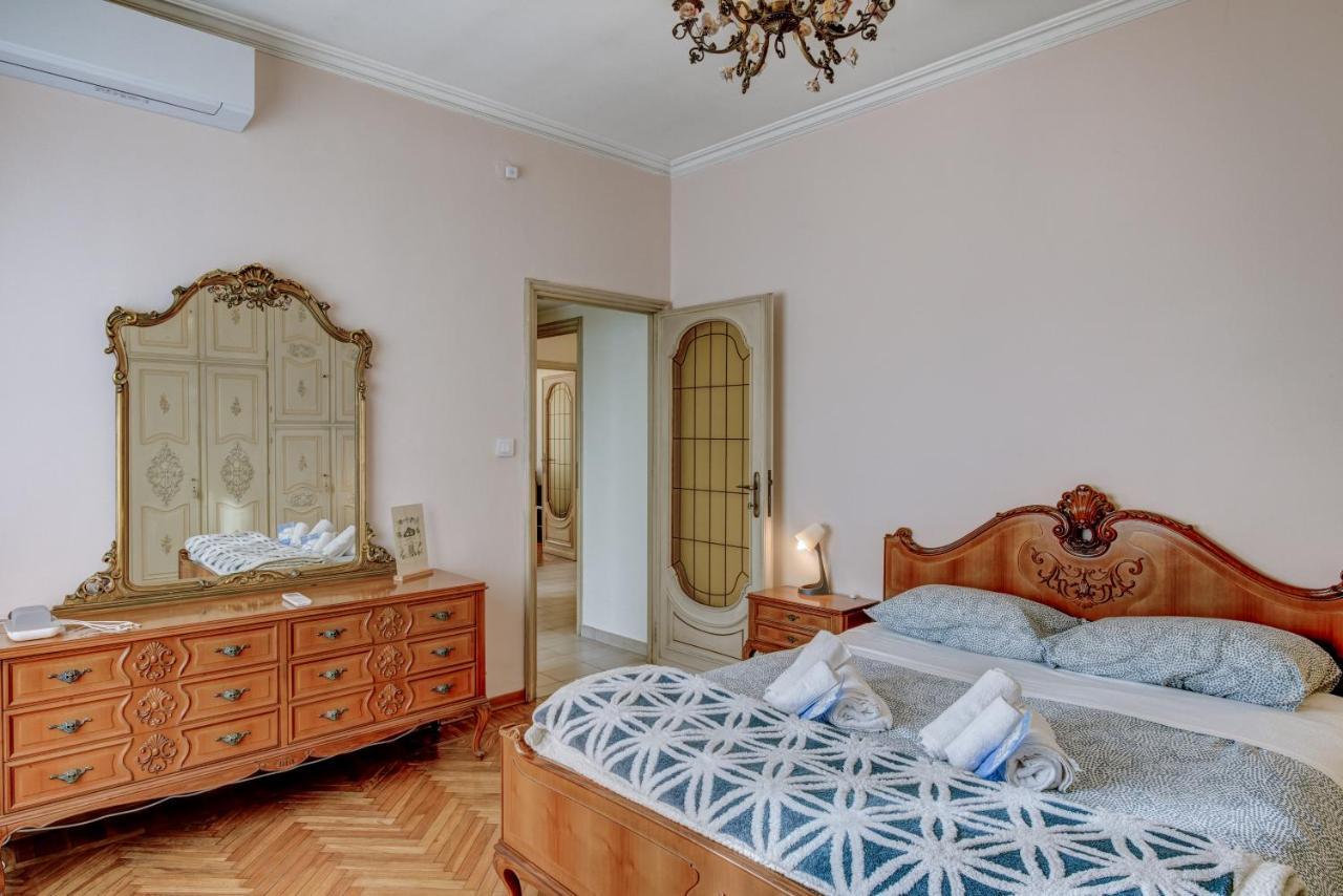 Bramante House - Intero Trilocale Vicino Alla Metro Torino Kültér fotó